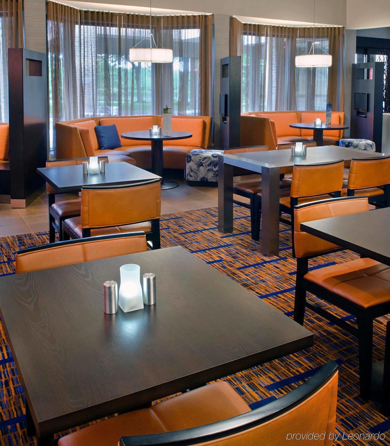 Courtyard By Marriott Hartford Windsor Airport Hotel Ресторант снимка